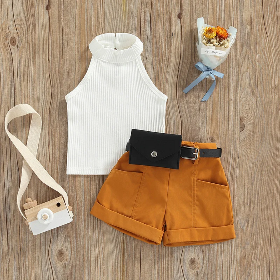 MiniFashionista – Elegant & Trends – Set för flickor med topp, shorts och midjeväska