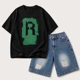 CoolBoys – Coolt & bekvämt – Outfit för pojkar med t-shirt och jeansshorts