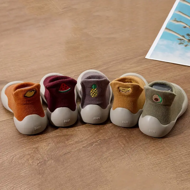 BareFoot – Naturligt löpande – Babyskor med flexibel sula