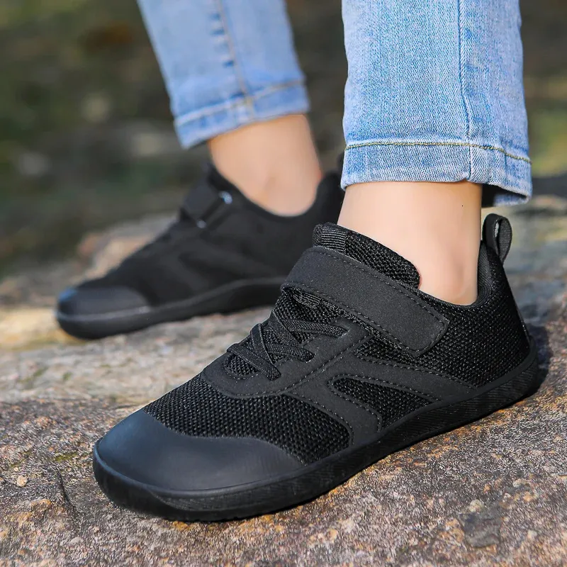 RunCoast – Frisk & flexibel – Antislip Barefoot barnsko