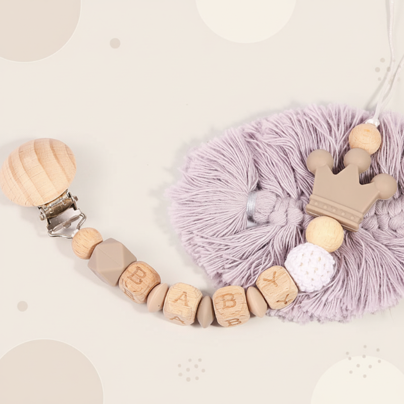 Personalized Pacifier Chain – Säker & stilfull – Personlig nappkedja