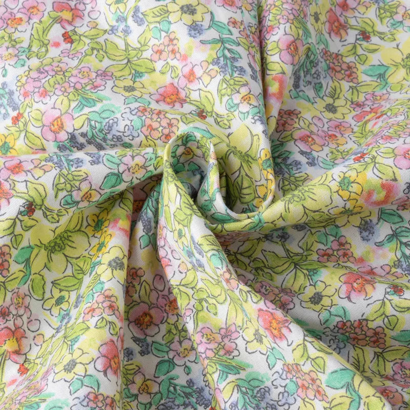 Floral Dress – Lätt och luftigt – Fladdrande ärmad klänning för flickor