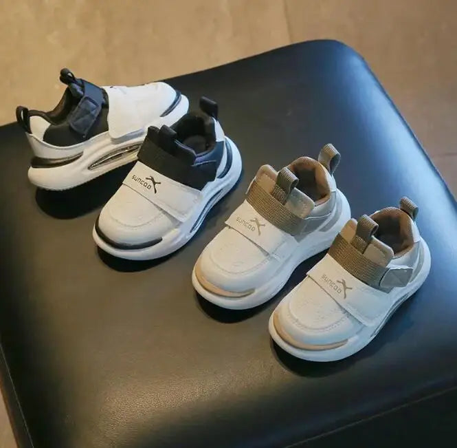 KidStride – Trendiga och funktionella – sneakers med kardborreband