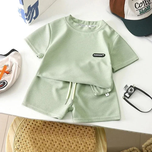 Mini Fashion™ - Mjukt och bekvämt - Set med t-shirt och shorts