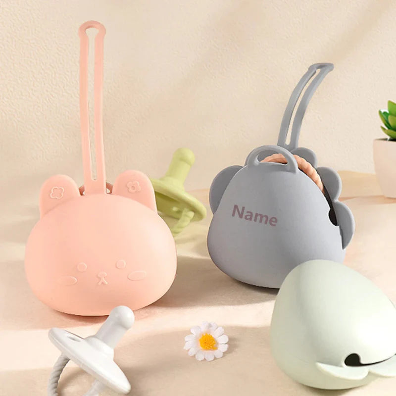 Personalized Pacifier Case – Graverad & praktisk – Personlig napphållare