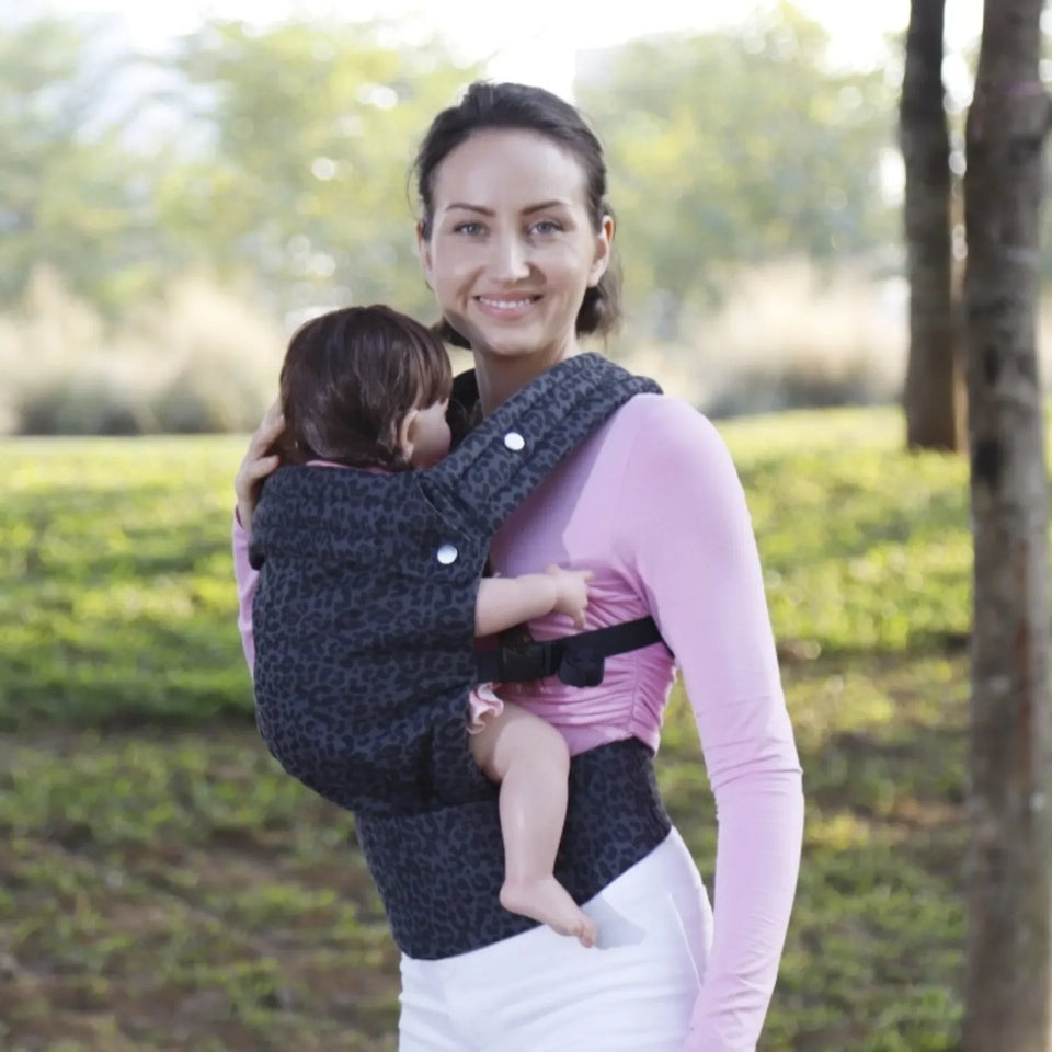 Snug Sling™ – Mjuk och nära – Bärstol för baby och småbarn