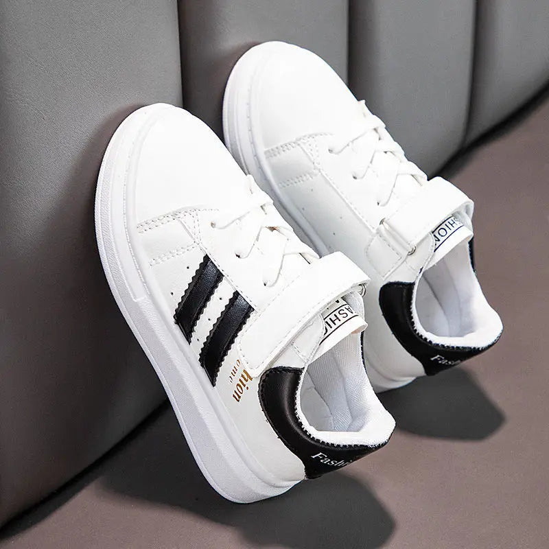 UrbanFlex – Snygga och bekväma – vita sneakers