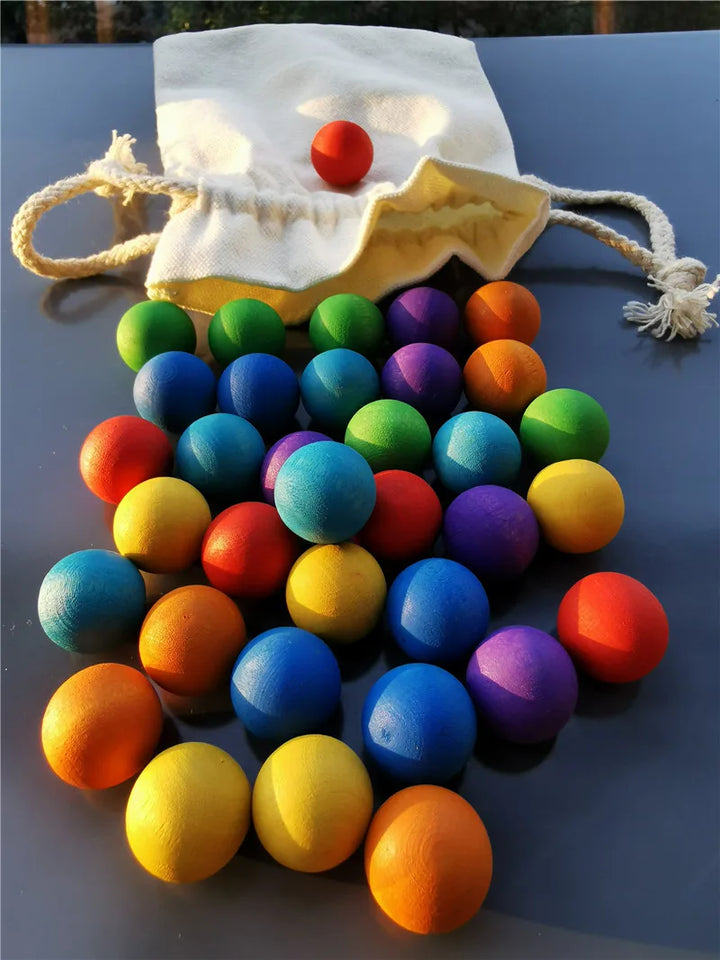 Rainbow Balls™ – Träkulor i Regnbågsfärger