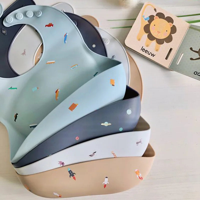 Silicone Bib - Vattentät och moderiktig - Babyhaklapp i silikon