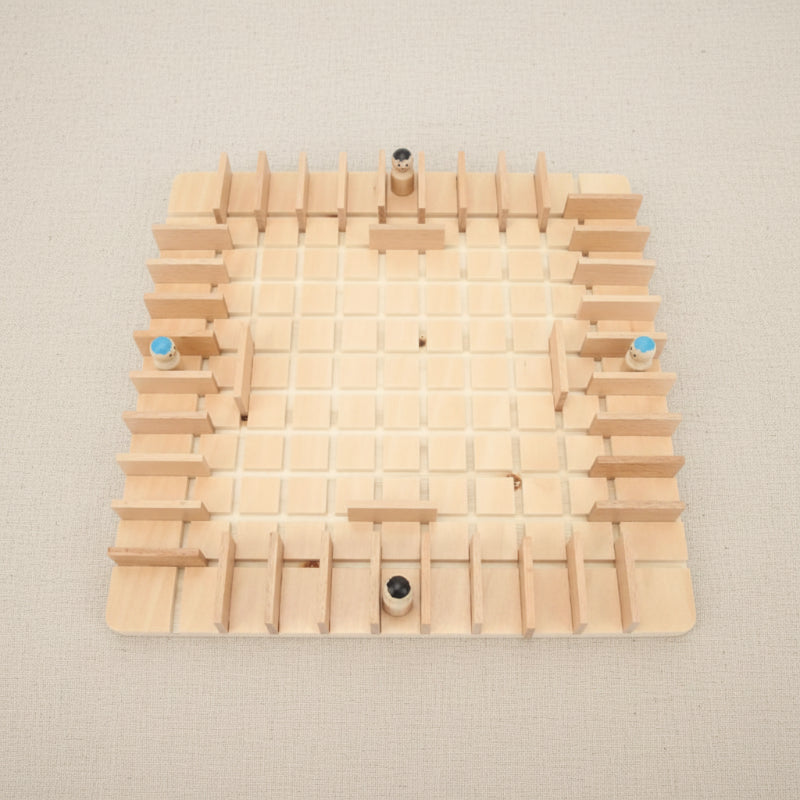 Wooden Chess Puzzle Game – Strategi & Tänkande – Brädspel