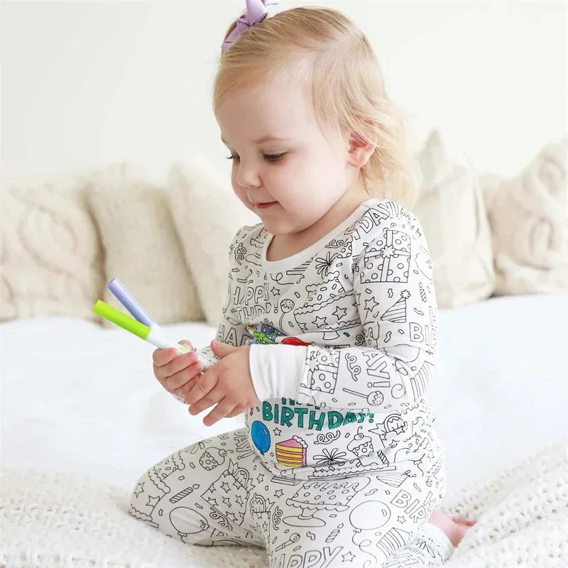 DIY Pajama Set™ – Färg & dröm – Colours Pyjamas-set för barn