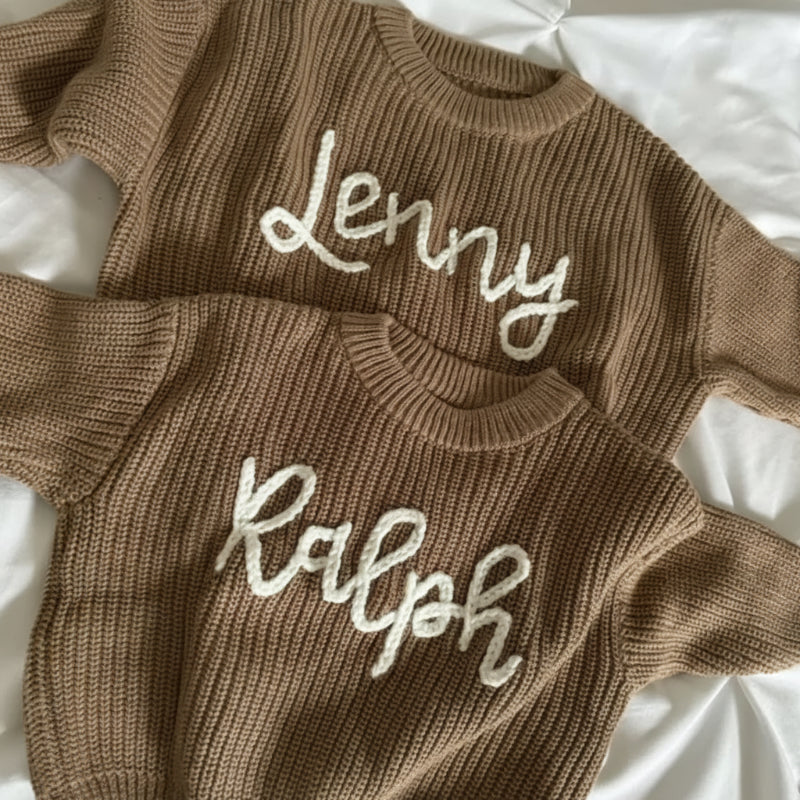 Personalized Baby Sweater – Unik & kärleksfull – Broderad, personlig babytröja